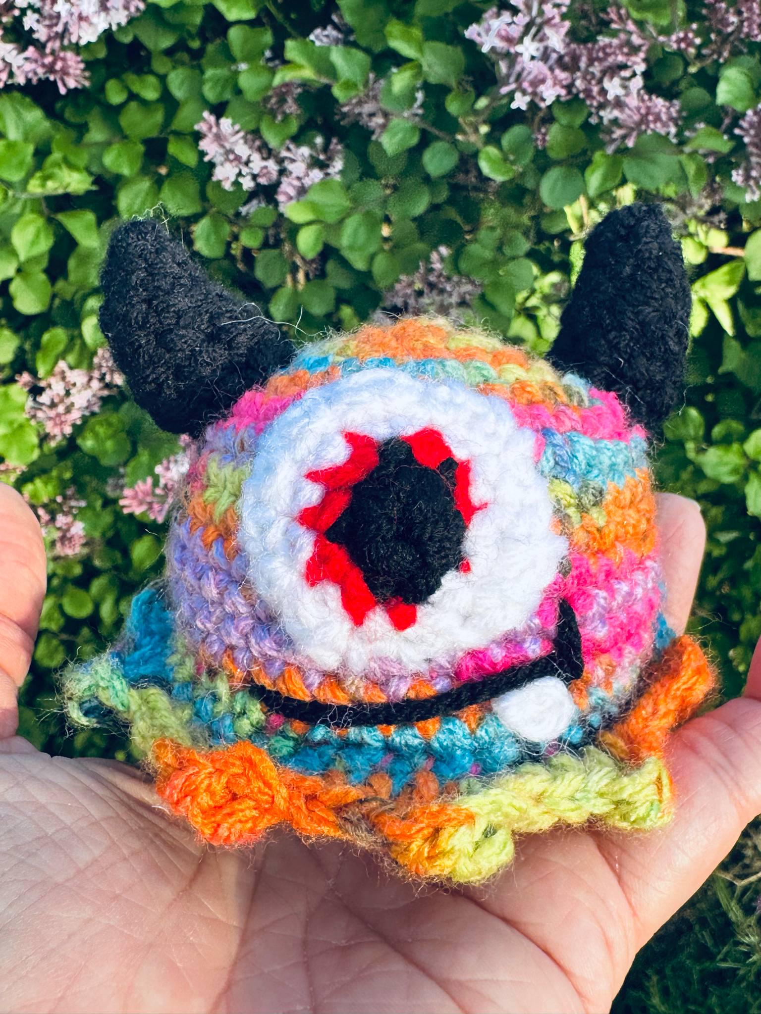 Crochet Cyclops Monster- Amigurumi One-Eyed Alien- Multicolor Alien Mini Plushie
