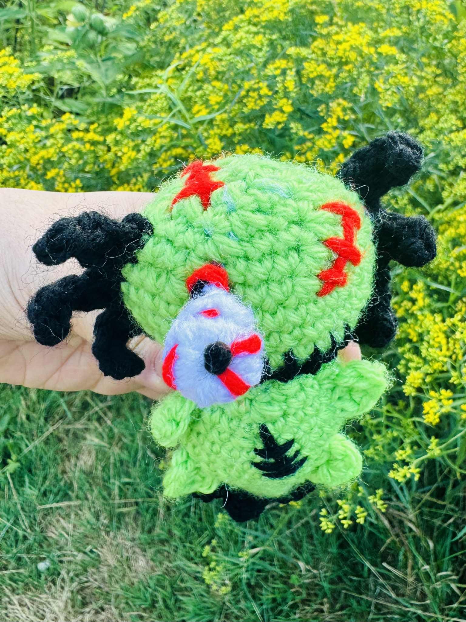 Cute Crochet Zombie Axlotl- Silly Amigurumi Axlotl- Halloween Plushie