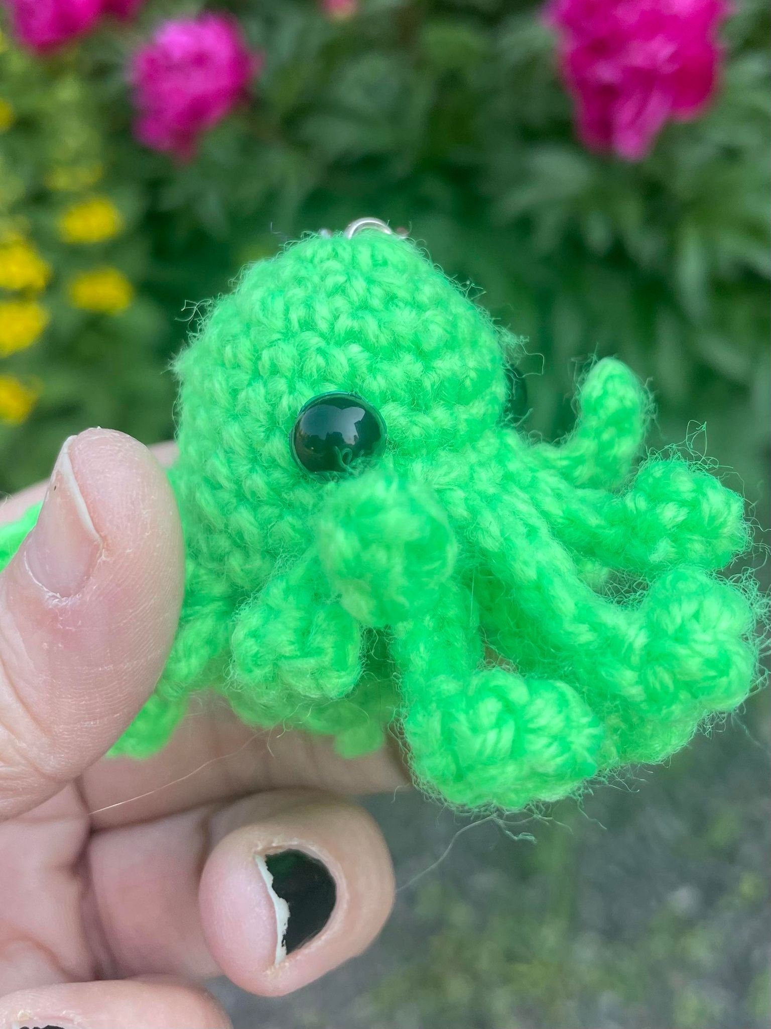 Crochet Cthulhu Keychain: Lovecraftian Amigurumi Fan Art