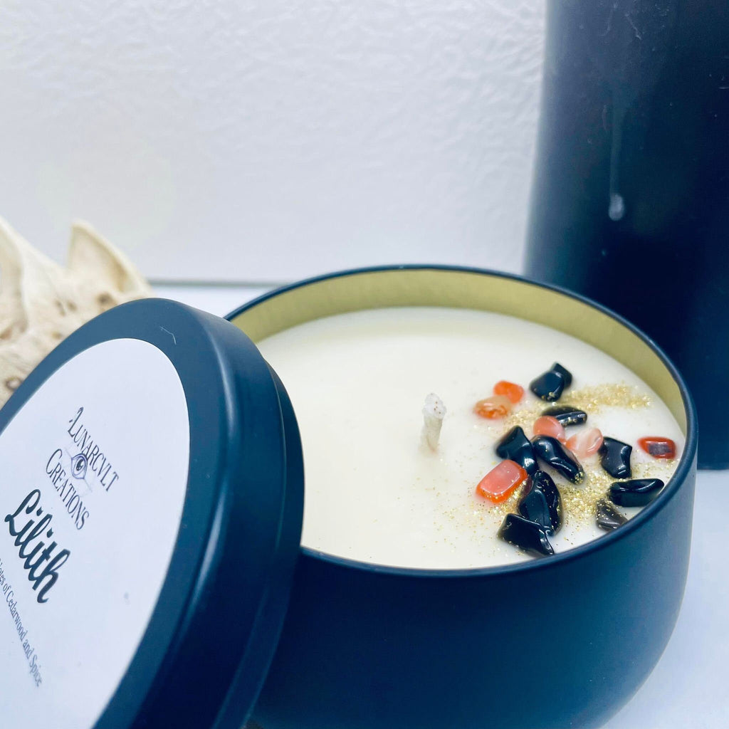 Lilith Goddess Soy Candle: Apple Cedarwood Scent, Obsidian & Agate