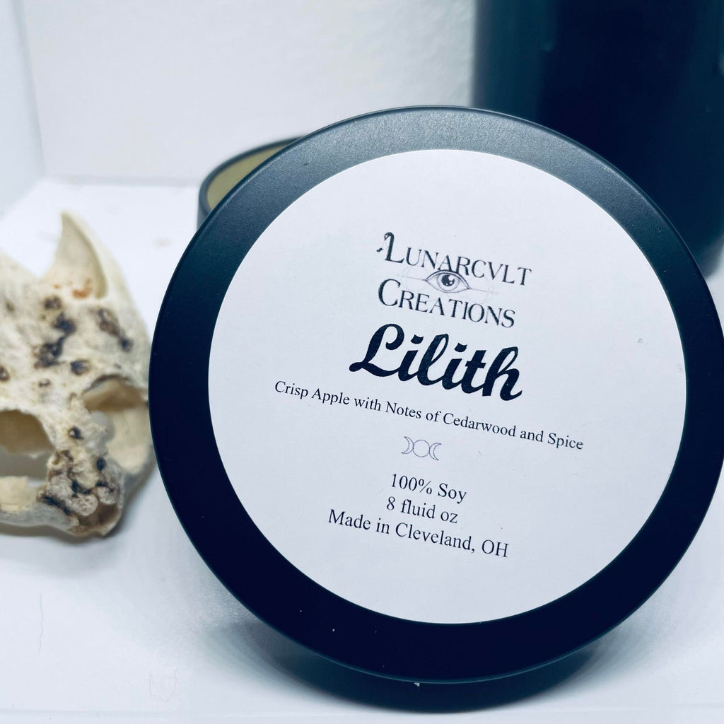 Lilith Goddess Soy Candle: Apple Cedarwood Scent, Obsidian & Agate