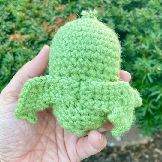Amigurumi Cthulu Keychain- Handmade Crochet Cthulu Keyring